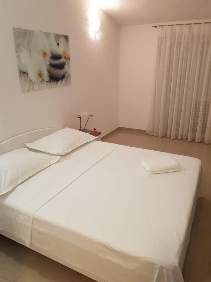 Apartment Miskovic Makarska Eksteriør billede