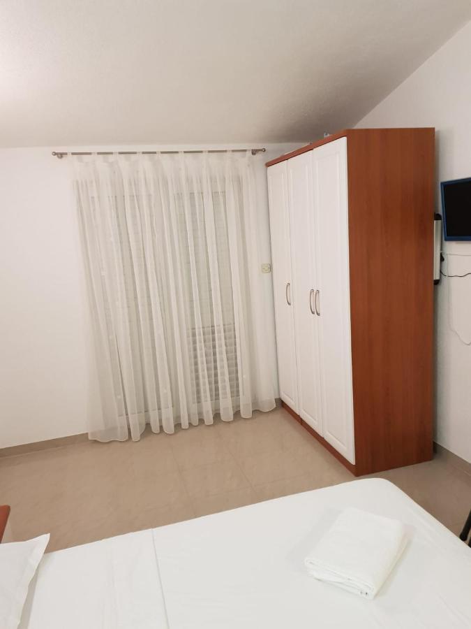 Apartment Miskovic Makarska Eksteriør billede