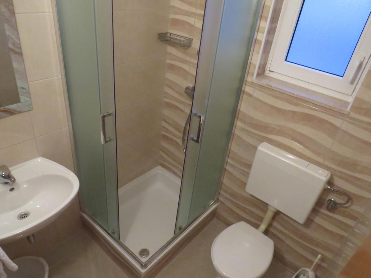Apartment Miskovic Makarska Eksteriør billede